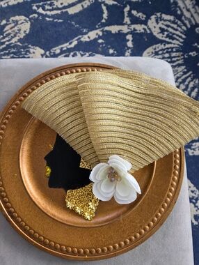 Diva, Art On A Charger Beautifully Decorted In Gold And Glitter Hand Crafted